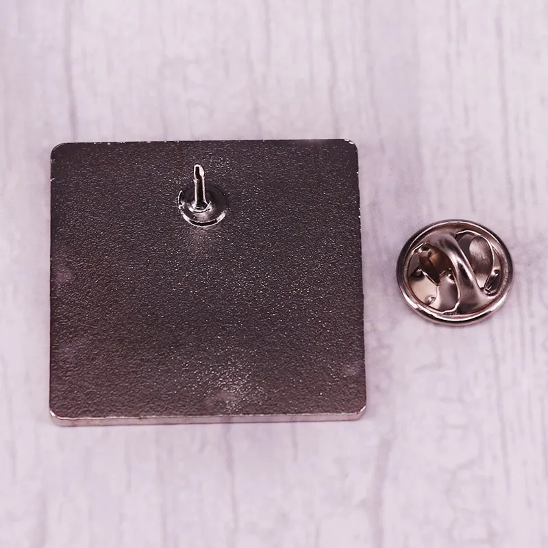 Nana Osaki Enamel Pin Ai Yazaw - Nana Anime Merchandise 리뷰 및 가격